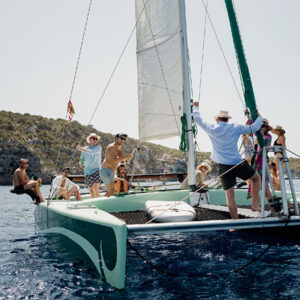 ibizaecotours.com Actividades sostenibles Experiencias corporativas Excursion en catamaran