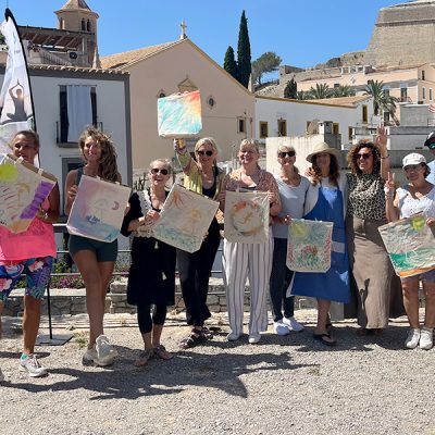 ibizaecotours.com Ibiza Eco Tours Actividades Sostenibles. Visita a Dalt Vila y taller de pintura sobre tela